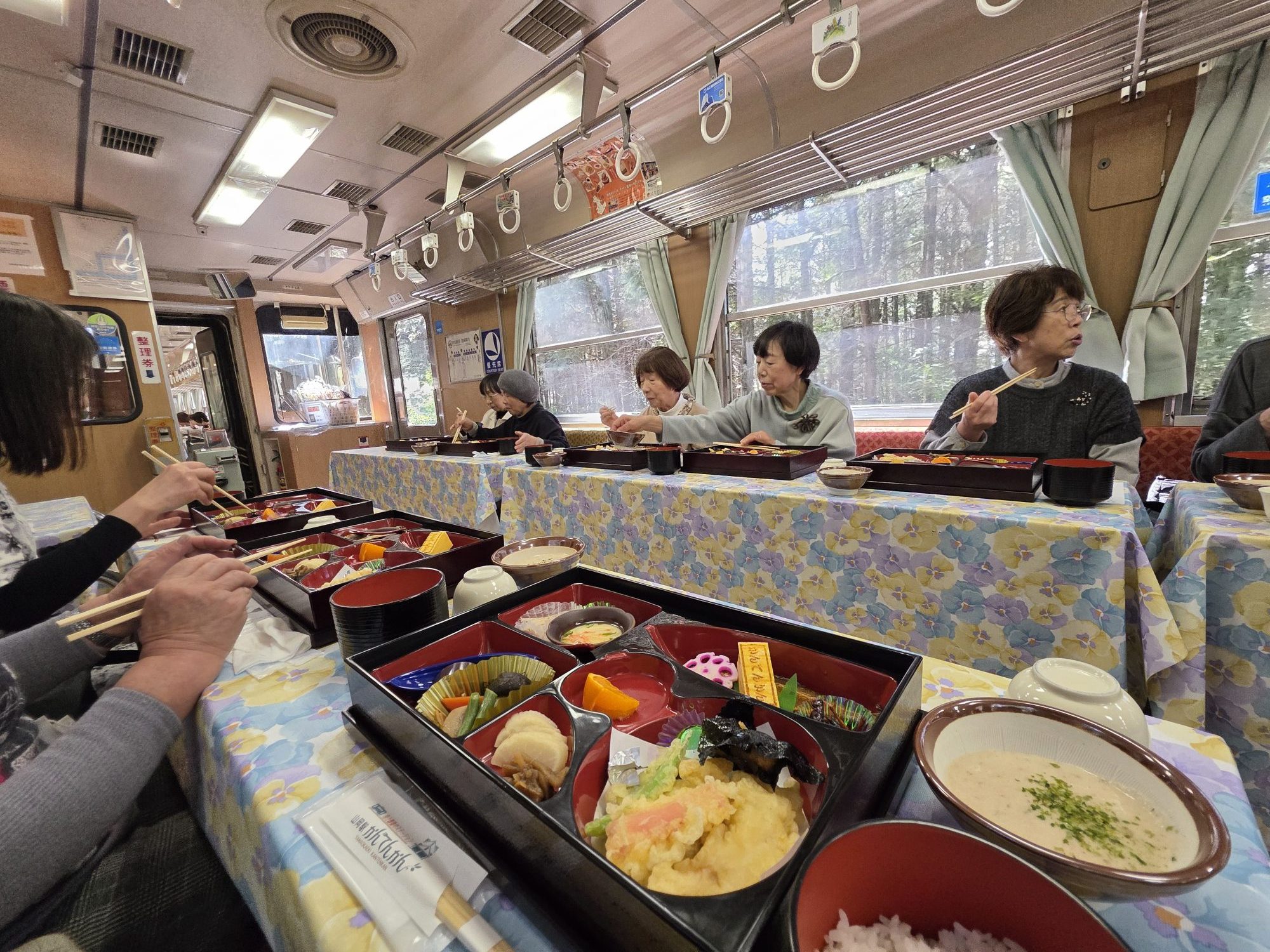笑顔いっぱい、笑い声いっぱいの私達女性部